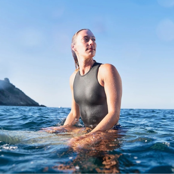 ansea Yulex Black Wetsuit - Picture 8 of 9